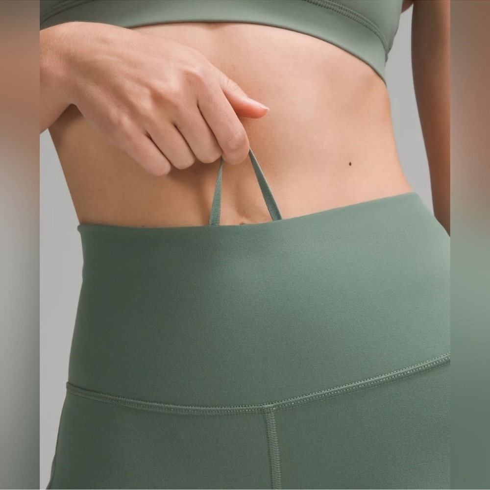 NWT Lululemon Wunder Train High-Rise Tight with Pockets 25" Grey Eucalyptus 0 - Picture 4 of 13